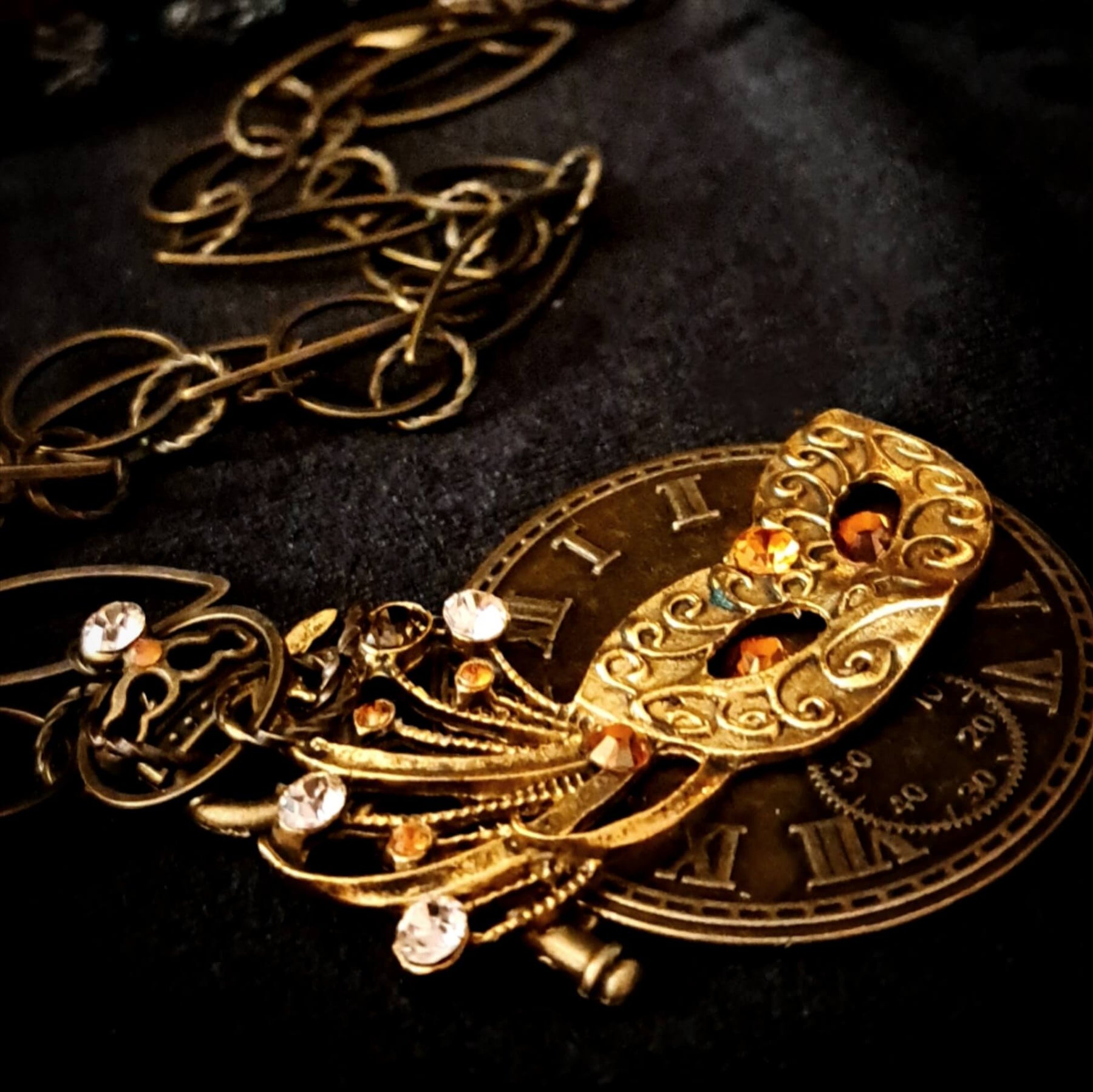 Masquerade Fantasy Mask necklace