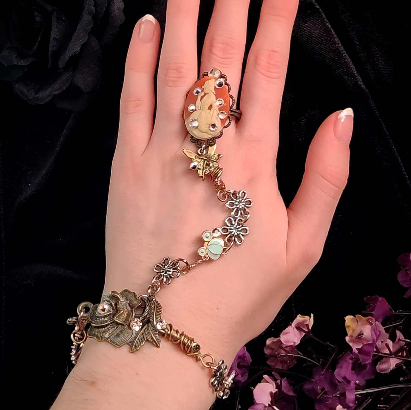 Fantasy Fairytale Cameo Hand Chain