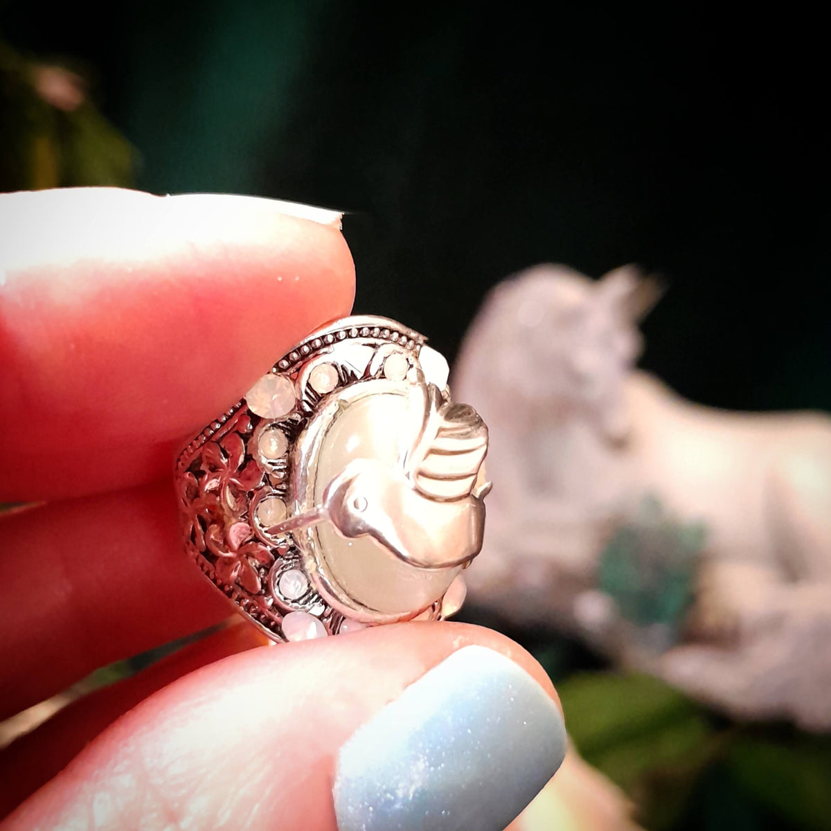 White Cat's Eye Hummingbird Ring - Size 6