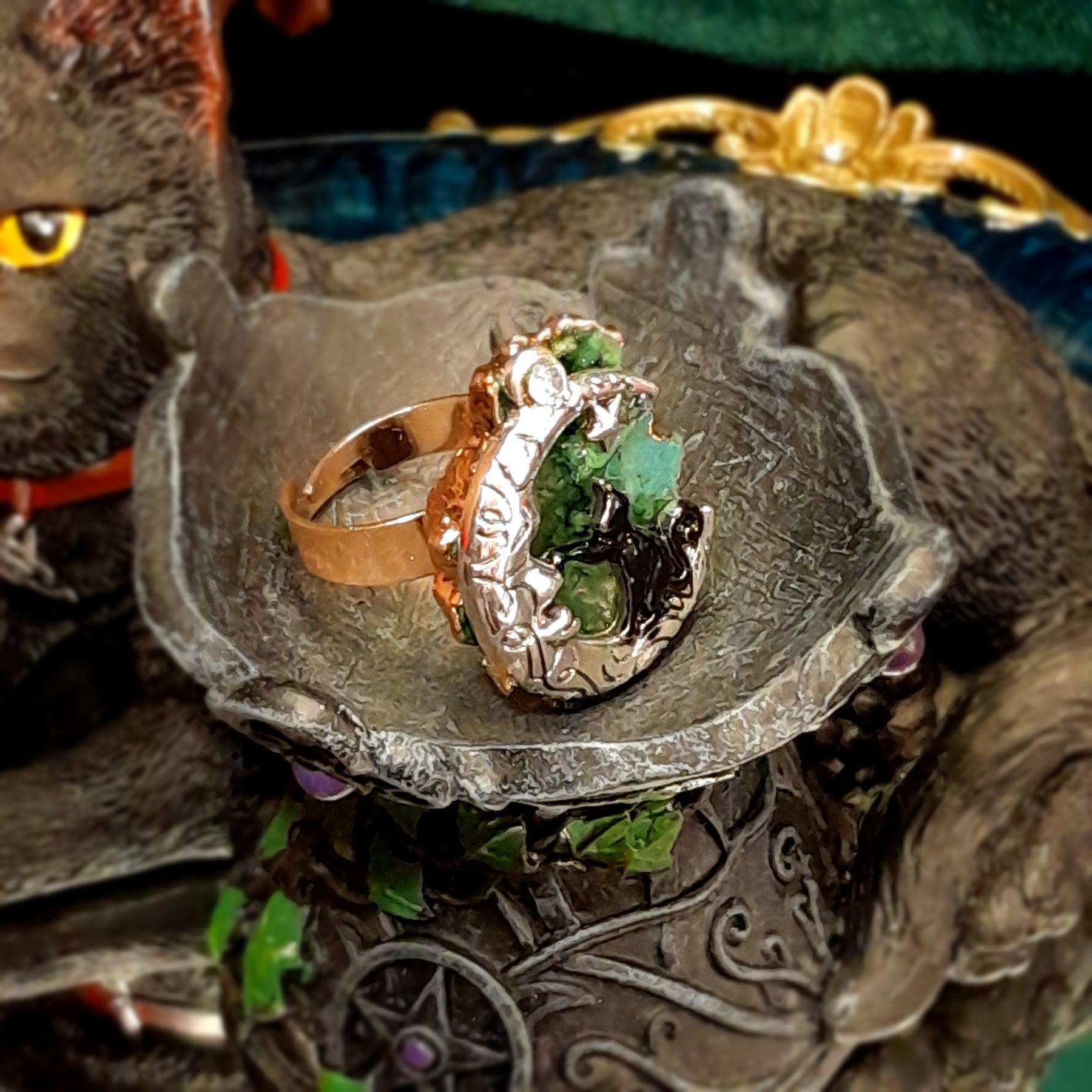 Adjustable Ring Green Geode Cat & Moon