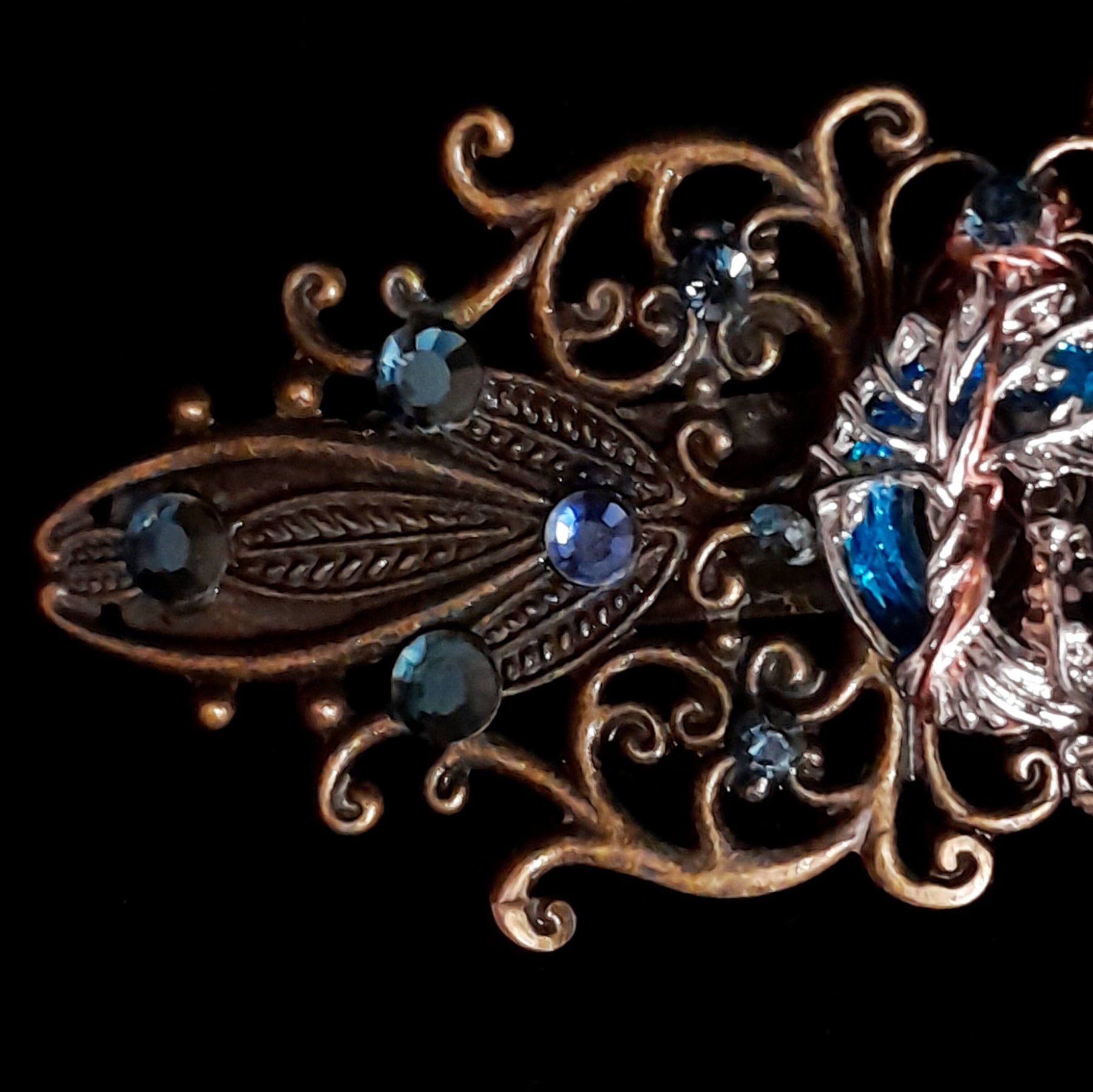Designer Hairclip Victorian Style - Cats & Tree