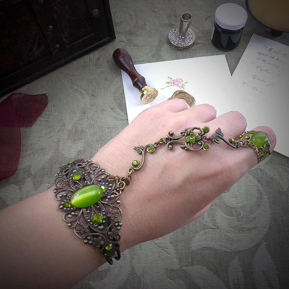 Green Jewelry Set - Ring Bracelet Earrings