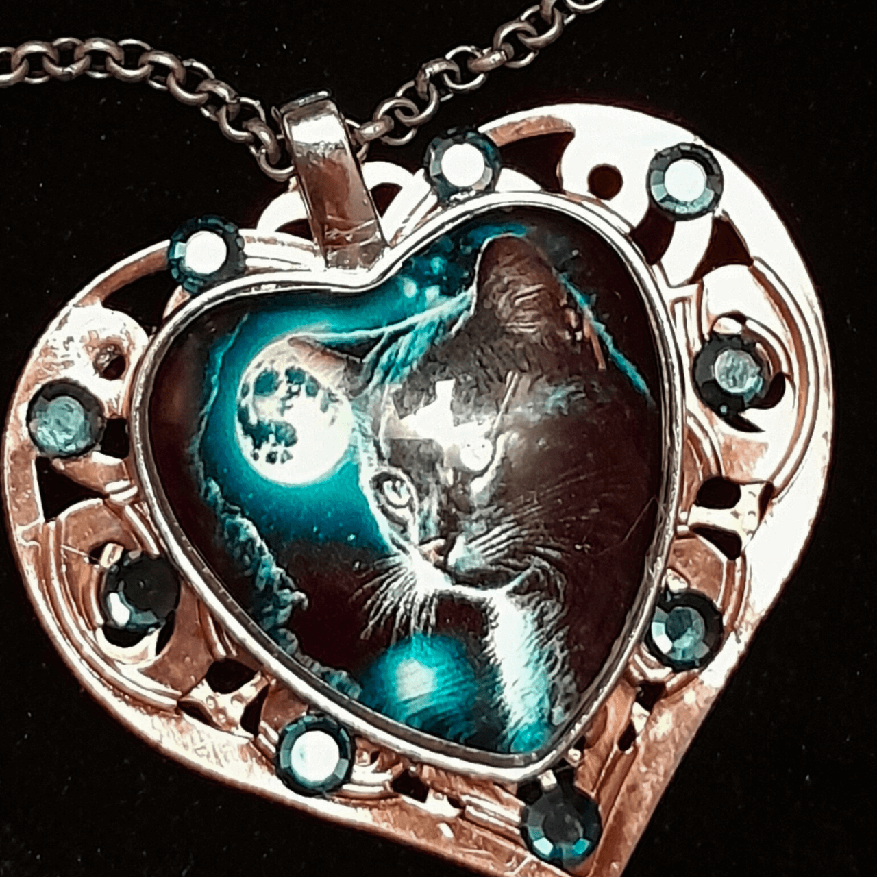 Blue Cat Moon Necklace |Double Layer Hearts