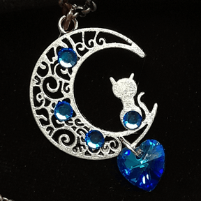 Blue Cat Moon Necklace |Double Layer Hearts