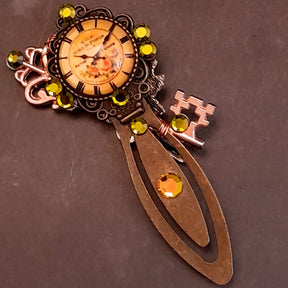 bookmark with clock cabhocon key rose swarovski crystals