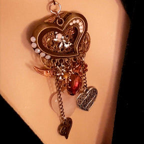 Magical fantasy heart necklace with rose quartz and world-renowned genuine Swarovski crystals — Victorian style love jewelry gift for her