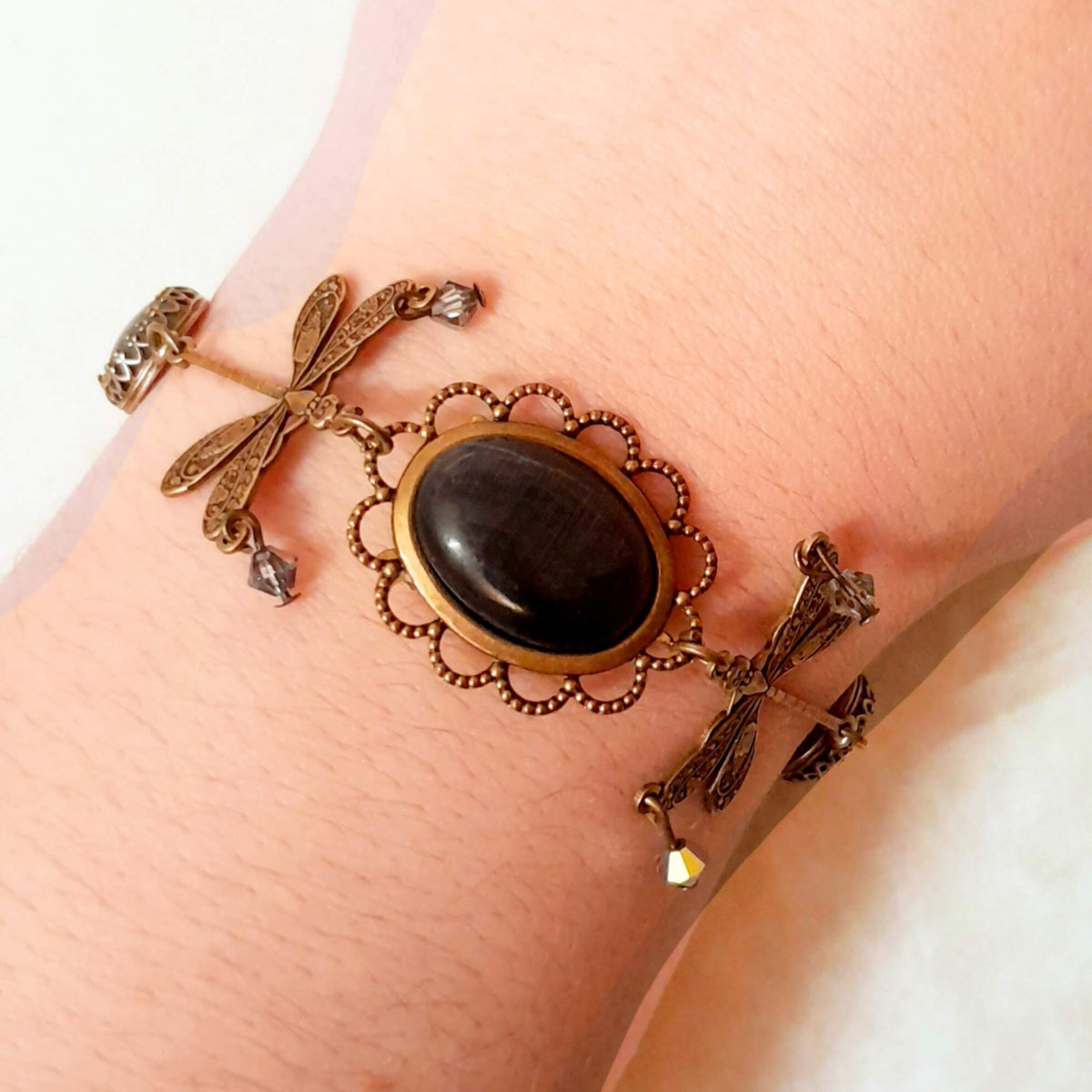 Dragonfly Black Cat's Eye Bracelet