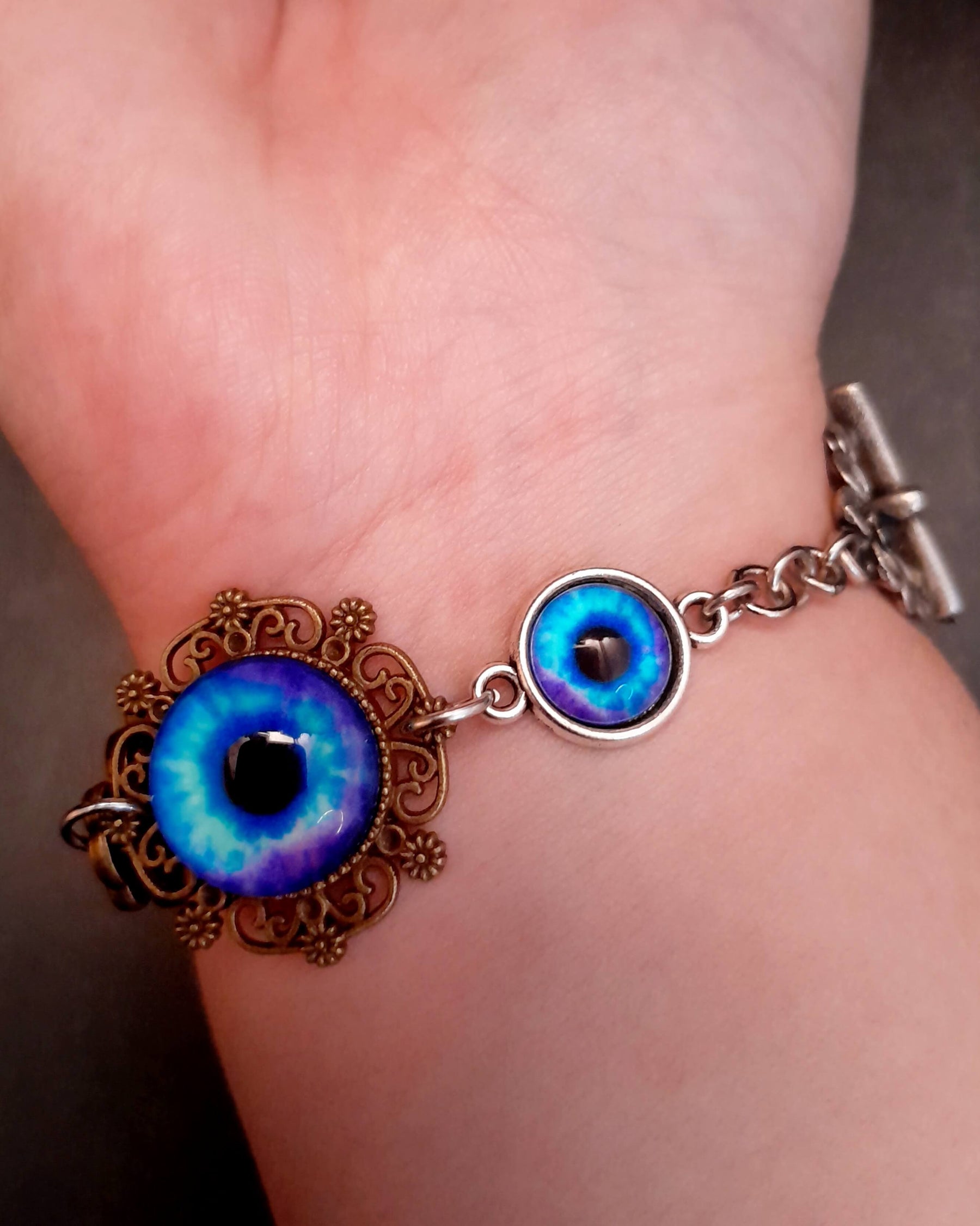 Blue Dragon Eye Bracelet