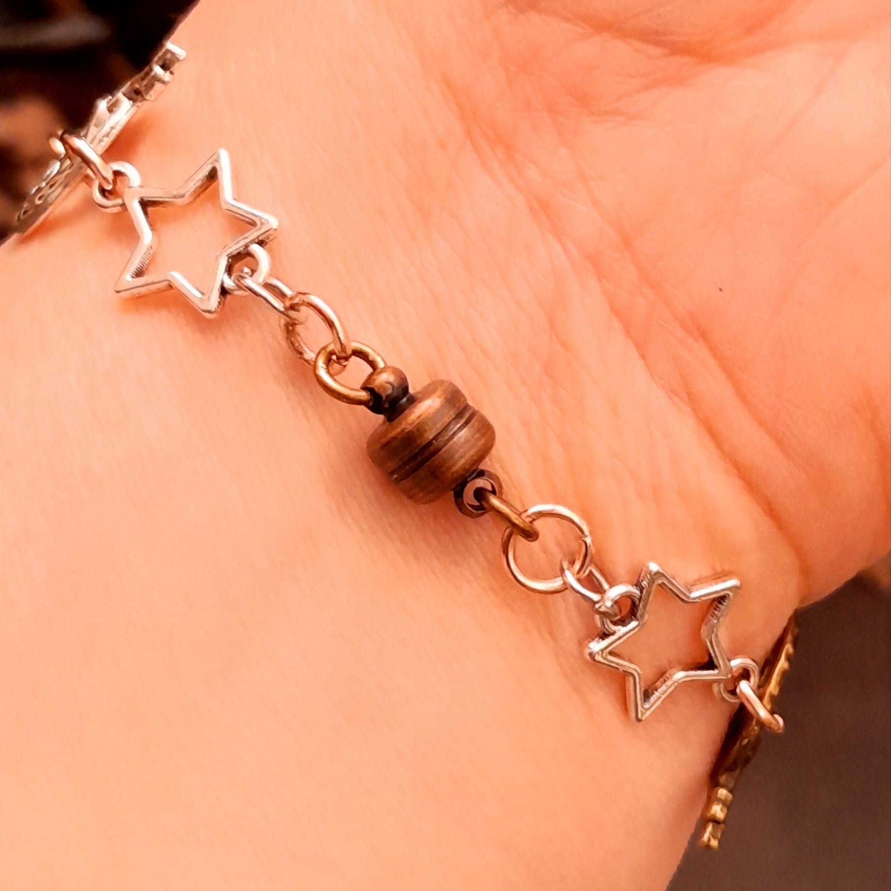 slave bracelet hand chain magical fantasy swarovski crystals magnet clasp