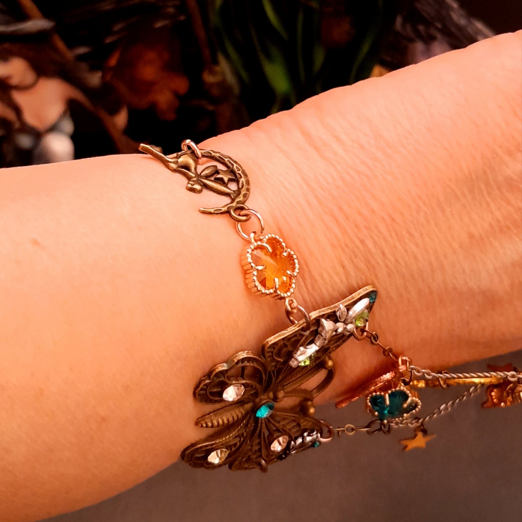 slave bracelet hand chain magical fantasy swarovski crystals butterfly