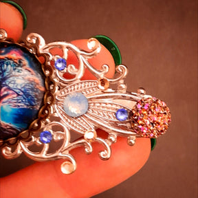 create image back of head ponytale use exactly clip from picture druzy crystals