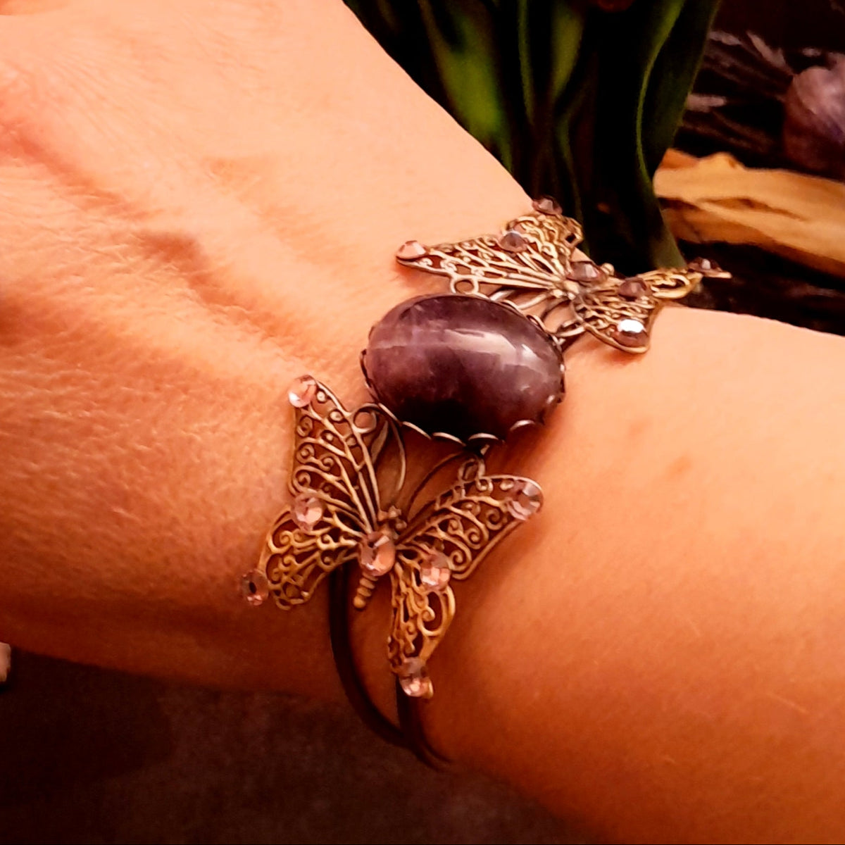 purple amethyst stone cuff bracelet swarovski crystals