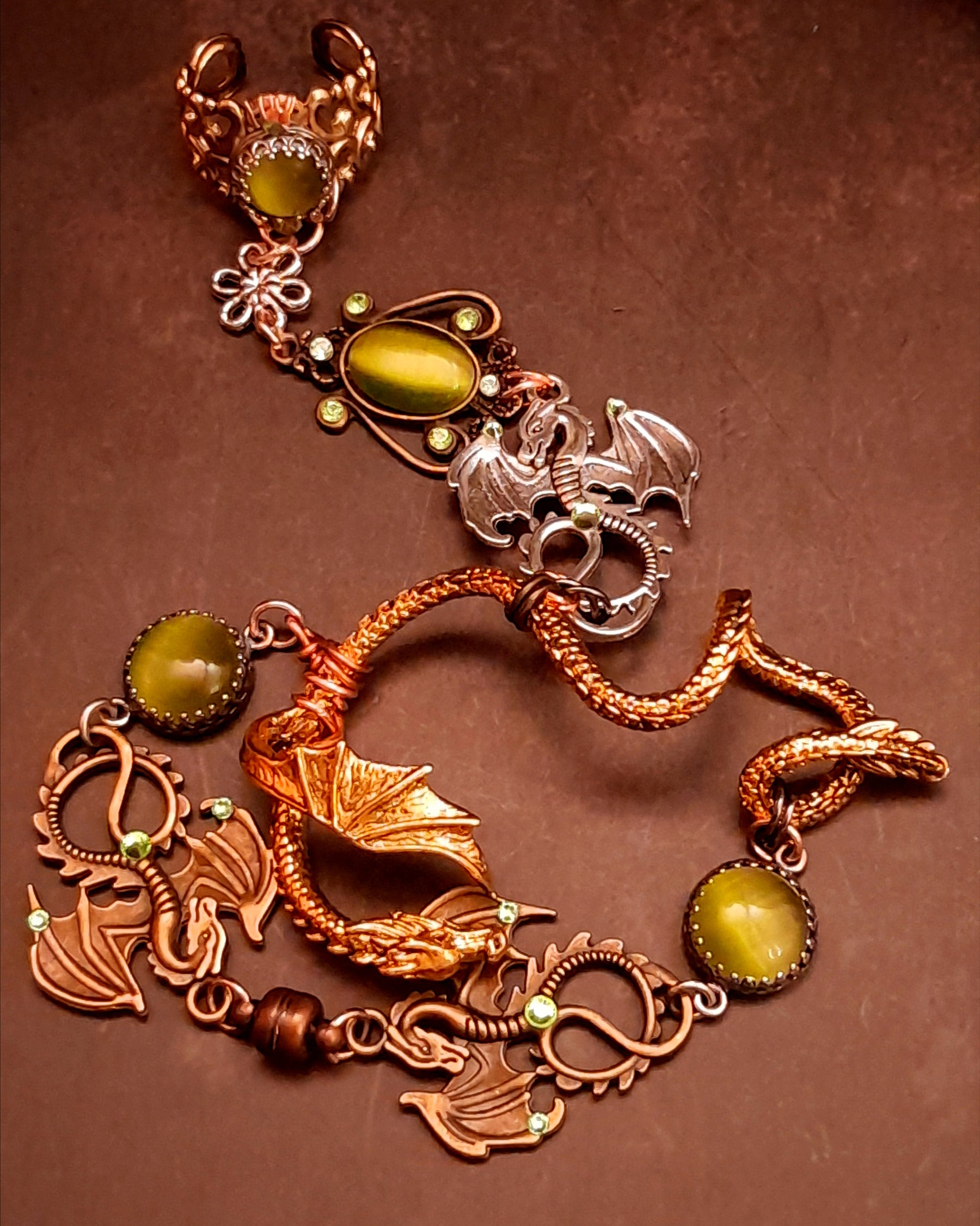 Hand Chain Green Crystals Dragon