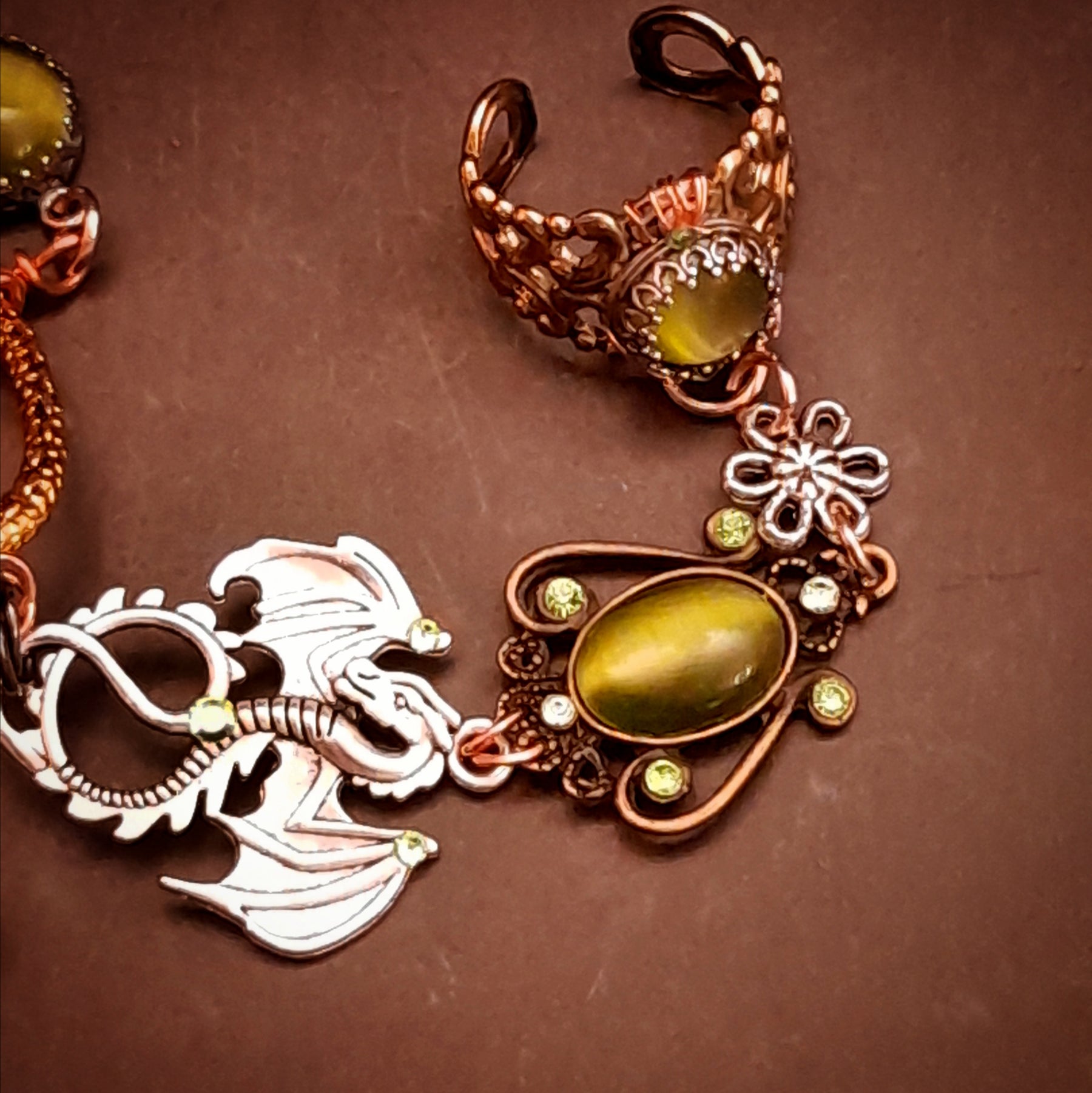 Hand Chain Green Crystals Dragon