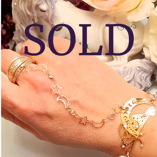 Moon Cat Hand Chain