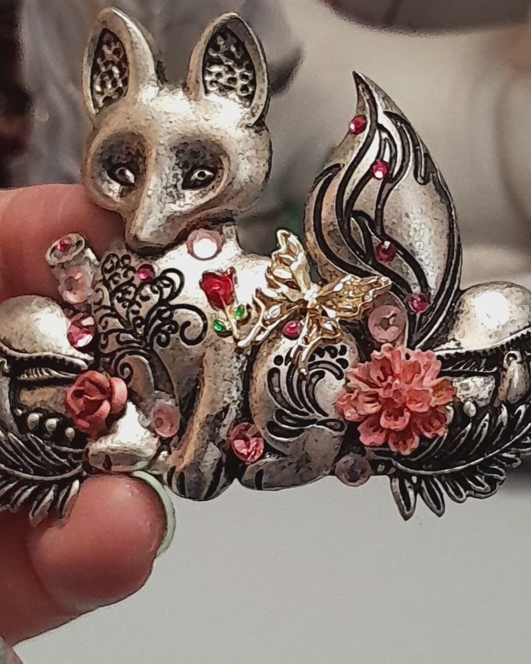 Silver Fox Floral Pink Hairclip