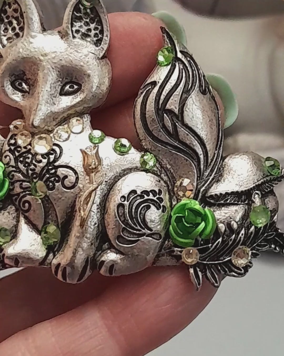 Peridot Green Crystal Fox Hairclip