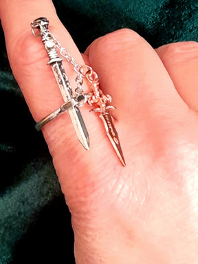 Adjustable Fantasy Double Sword Ring