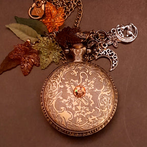 wolf_pocket_watch_moon_reindeer_flower