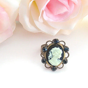 black lady ring